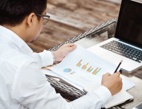 Financial Advisor: Tugas, Peran, dan Pentingnya bagi Bisnis